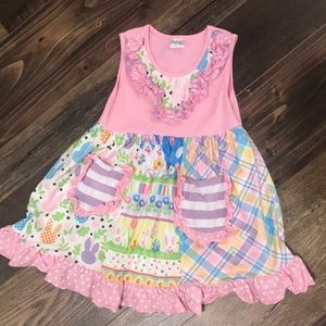 Super soft Easter tunic size 7/8 like new.